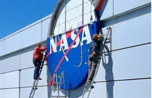 Washington, DC Lighted Signs NASA Installation Img webp 300x193